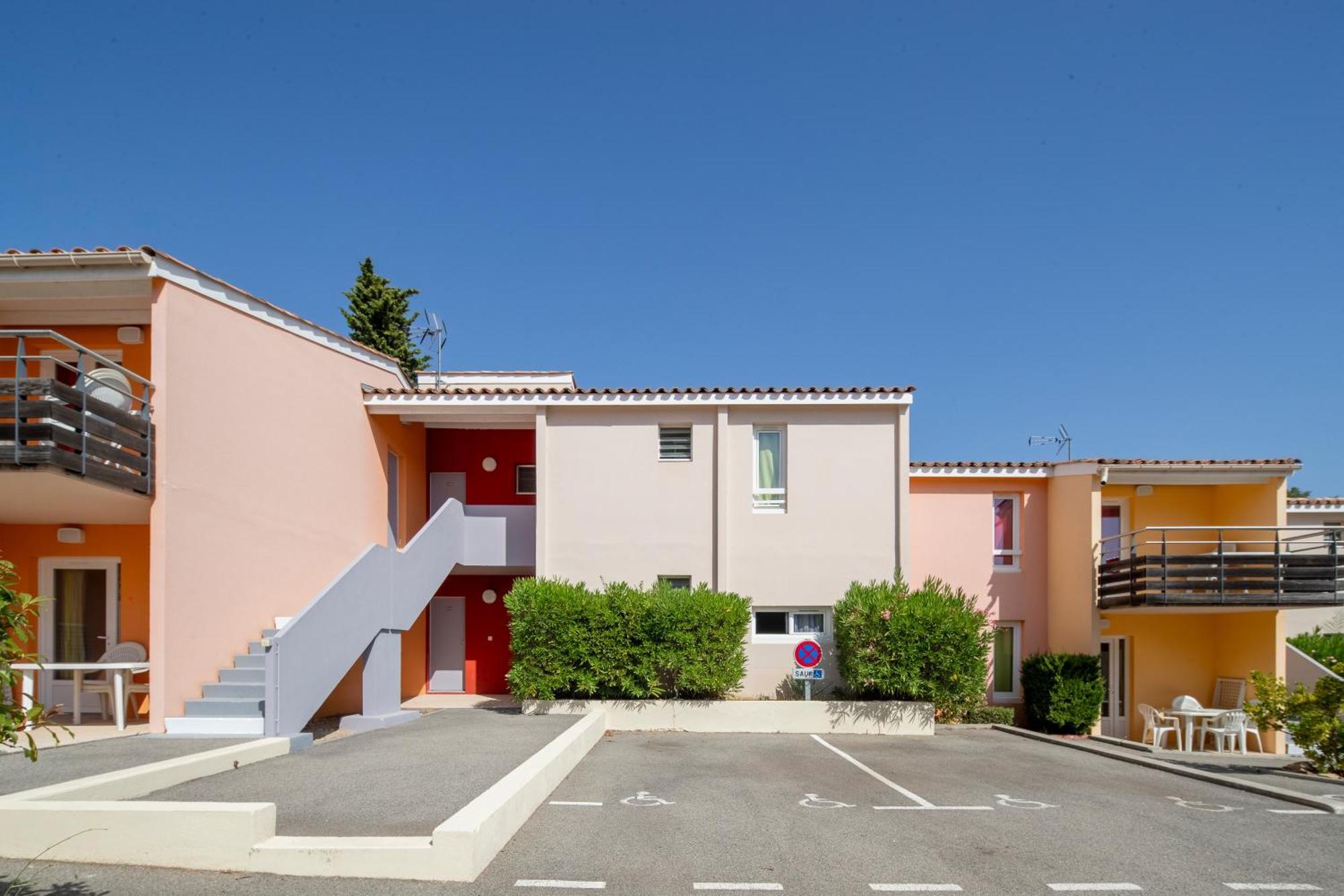 Village Vacances Passion La Bayette Le Pradet Exterior foto